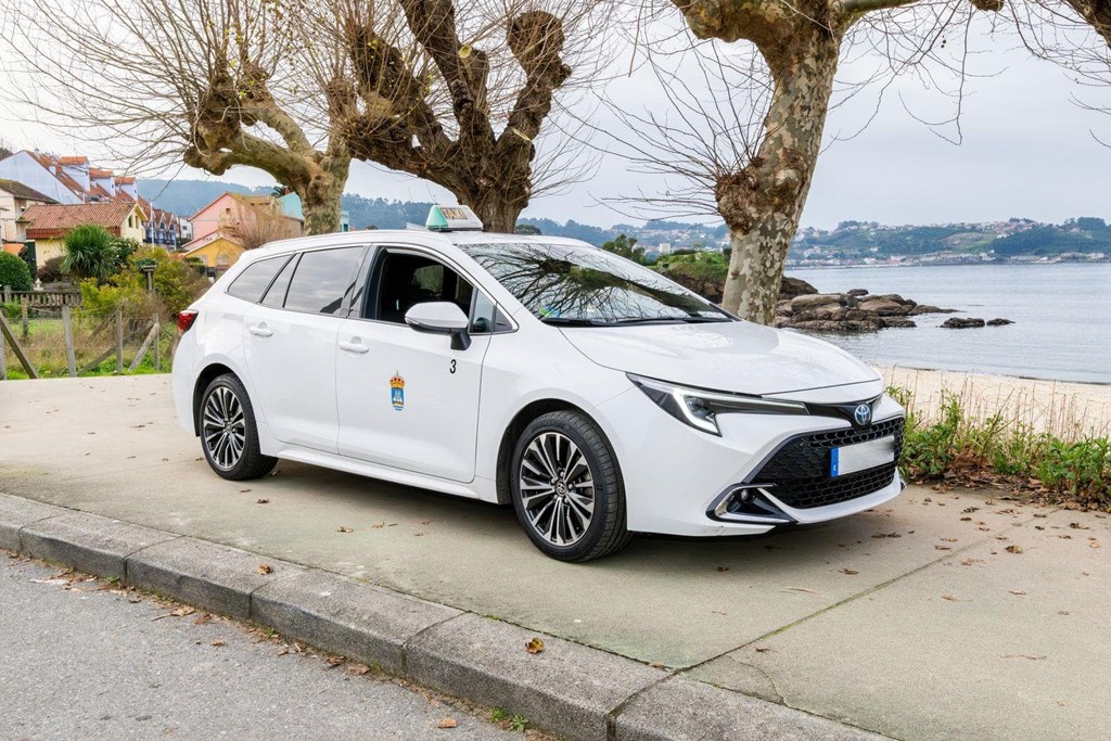 Alquiler de vehículo con conductor en Bueu: ¿por qué es el lujo de la comodidad?