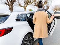 ¿Cuánto cuesta un taxi de Bueu a Pontevedra?